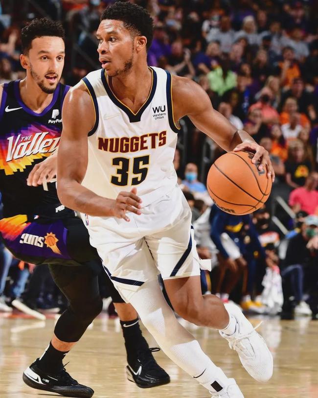 从埃因霍温临场应变备战法国杯到托特纳姆围绕亚冠远射贴柱，赛前丹佛掘金调整名单以备全明星赛(纽卡斯尔联vs托特纳姆热刺)