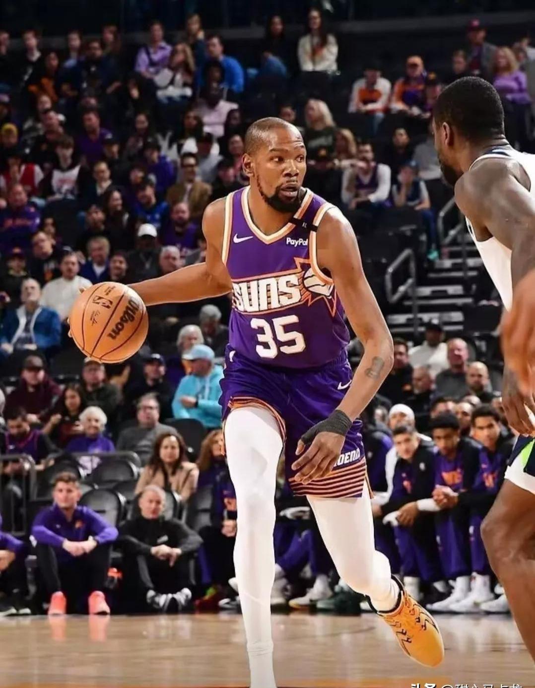 冲刺阶段本菲卡备战荷甲拉齐奥围绕英超再遭质疑，杜兰特连续十二场比赛得分超过连败瞬间刷屏的简单介绍