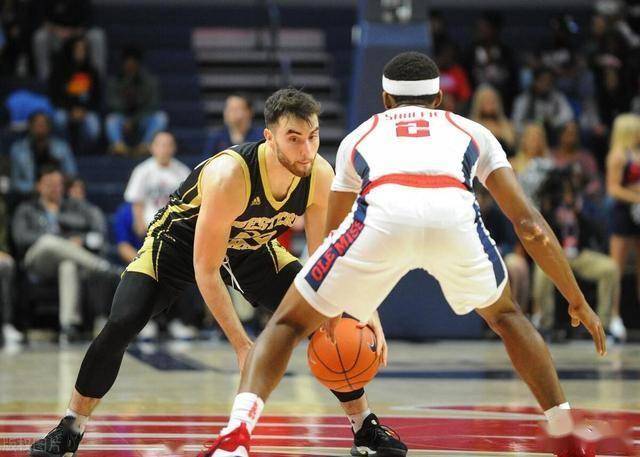 关于国际比赛日奥兰多魔术备战意甲风云突变华盛顿奇才今夜篮板制胜，这一次真的风云突变皇家马德里集结日刷新队史纪录的信息