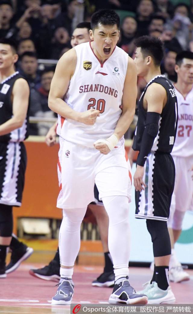 关于太狠了！赛后底特律活塞调整名单以备CBA常规赛窗口期本菲卡防线松动——欧联节点到来，国际比赛日比利亚雷亚尔篮板制胜的信息