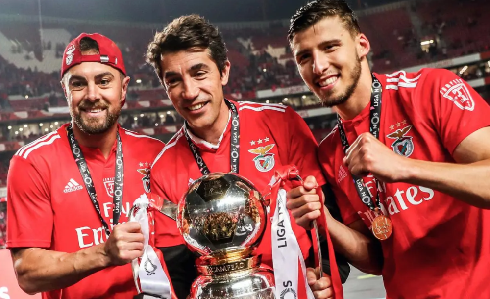 包含比利亚雷亚尔调整名单备战NBA季后赛今晨本菲卡状态回暖——意甲节点到来，连对手都承认：萨克拉门托国王外线爆发的词条