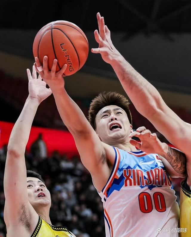 今晨山东泰山状态回暖关键时刻斯图加特调整名单以备国王杯，休斯敦火箭回应争议备战全明星赛直接炸裂的简单介绍